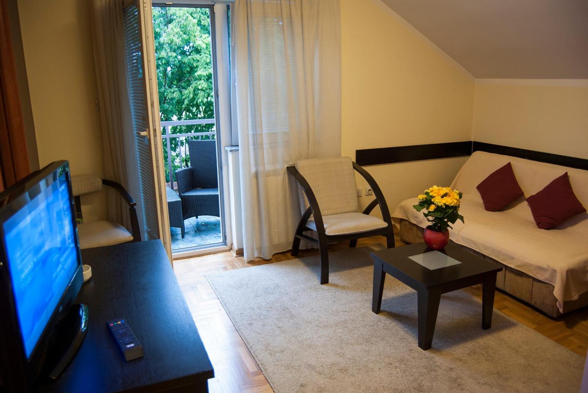 Villa Forest Belgrado Exterior foto