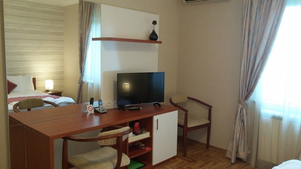 Villa Forest Belgrado Exterior foto
